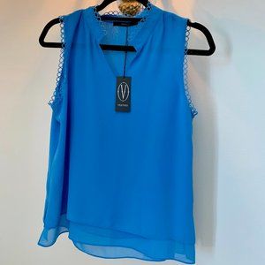 ✨NWT✨Vertigo Paris Ivory Blue Chiffon Blouse